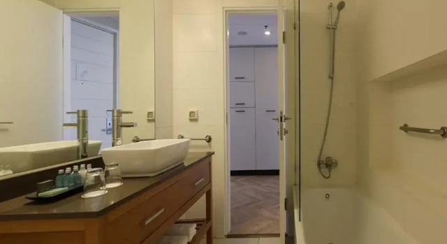 Suite con vista al mar West Tel Aviv- All Suites Hotel By The Sea