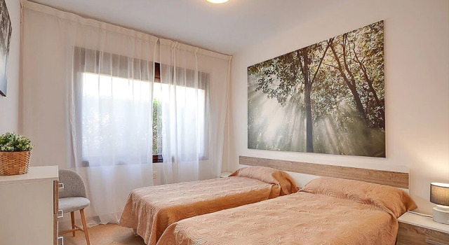 3 bedroom apartment garden and sea view, Book Apartment San Roque Costa de la Luz