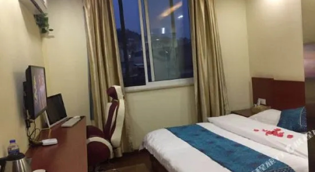 IKEA Express Hotel (Xinchang Dafo City Branch)