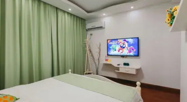 Sizhilian Homestay (Wuzhen Xizha Scenic Area), Забронировать Отель Отели в центре Учжэнь, в центре