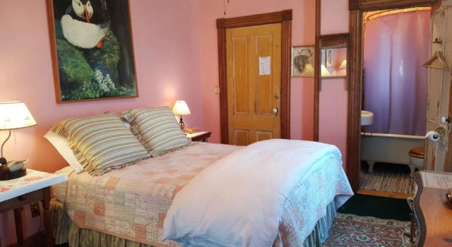Paradox Lodge & Cedar Lodge, Забронировать Отель «постель и завтрак» Отели Лейк-Плэсид 3 звезды, рядом с St. Eustace Episcopal Church, 3*