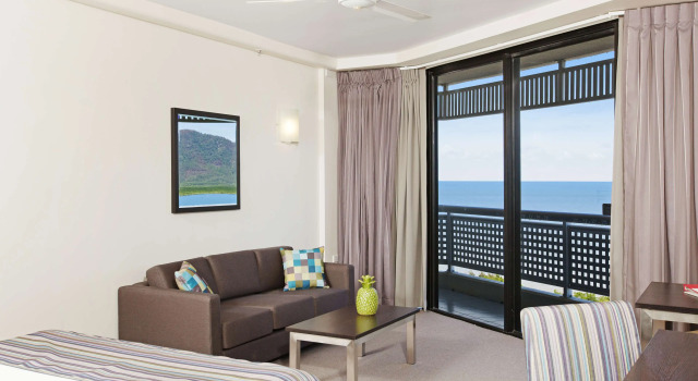 Двухместный номер Standard с видом на океан Rydges Esplanade Resort Cairns
