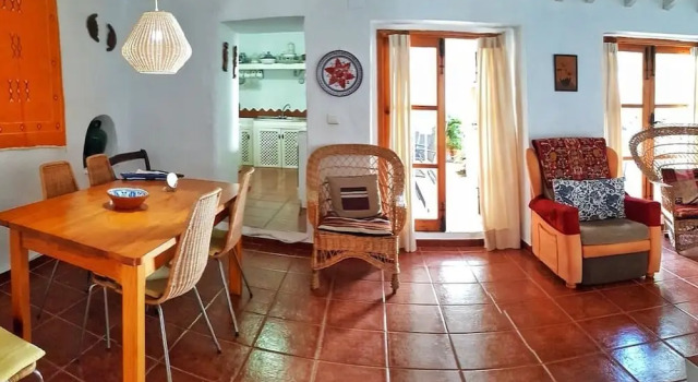 Casa Jazmin Carabeo, Забронировать Отель Бизнес-отели Нерха, рядом с Церковь Эль-Сальвадор, 4* 5*