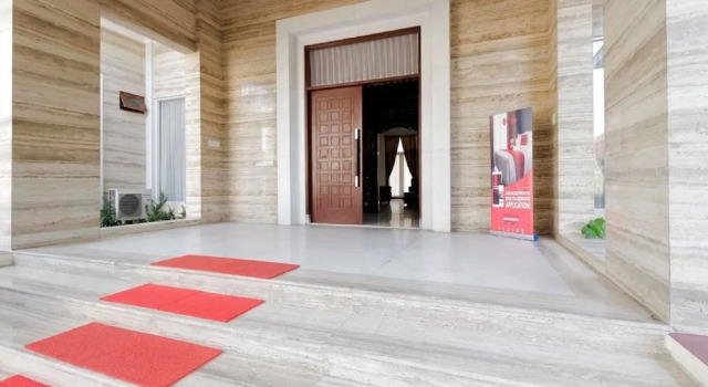 RedDoorz Plus near Ragunan Zoo, Rezervați Hotel Hoteluri de 3 stele în Jagakersa, 3*