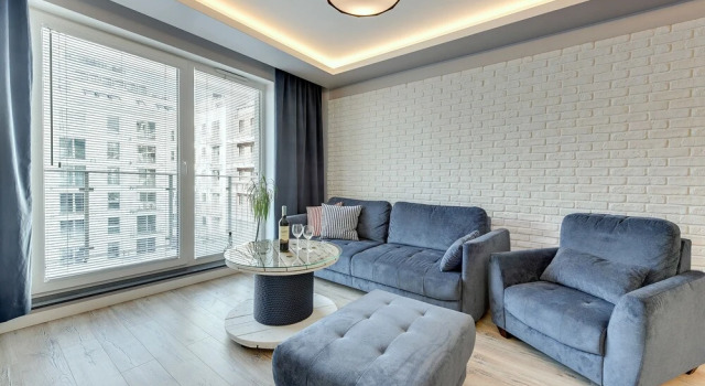 UNO I Apartament, Varaa Huoneisto Hotellit Pommeri pysäköinnillä, Pysäköinti