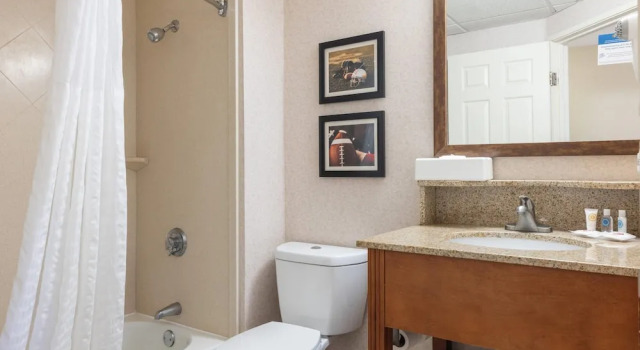 Номер Standard MainStay Suites Foxboro – Mansfield