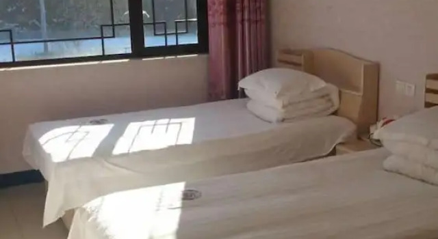 Двухместный номер Standard Beijing Ju Man Yuan Triditional Hotel