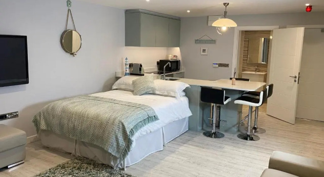 Апартаменты The North Cove, 20m to the Sea, Modern Apartment
