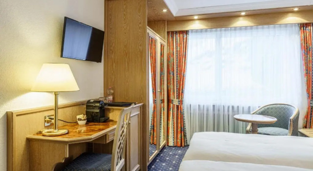 Номер Economy Hotel Alpenroyal