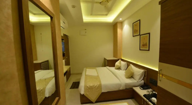Двухместный номер Deluxe Hotel RR 62-Jaipur City Centre Hotel