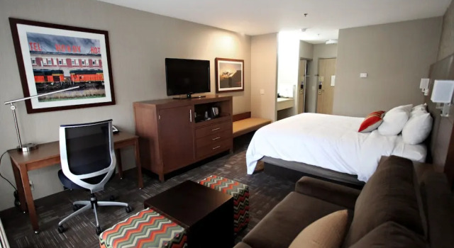 Номер Standard Best Western Plus CottonTree Inn