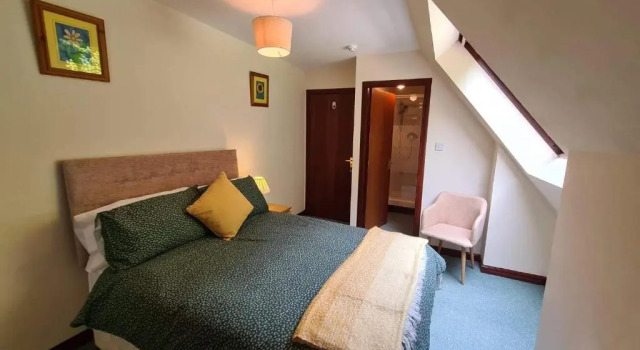Braelea, Buchen Sie Bed & Breakfast Hotels in Schottland mit Parkplatz, Parkplätze