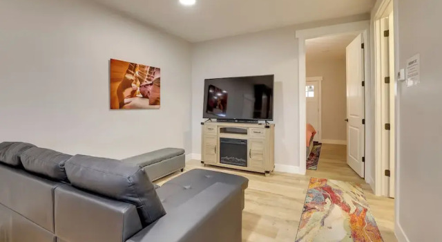 Toquerville Home w/ Mtn Views, Near State Parks!, Varaa Lomakoti Toquerville Utah