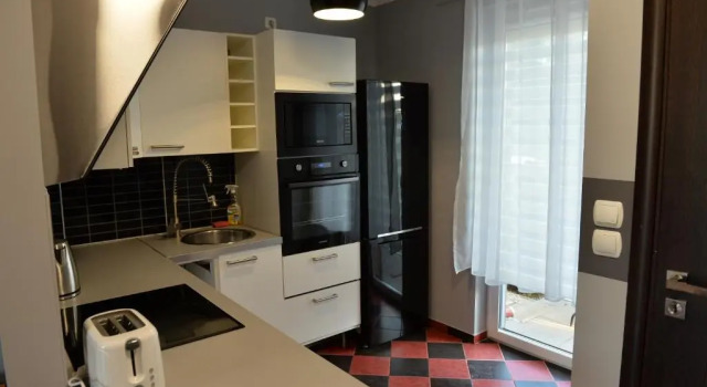 Apartament Babitonga Ii, Varaa Huoneisto Hotellit Pommeri pysäköinnillä, Pysäköinti
