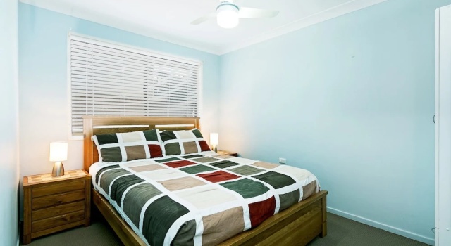 Семейный коттедж с 2 комнатами Beachside Holiday Home