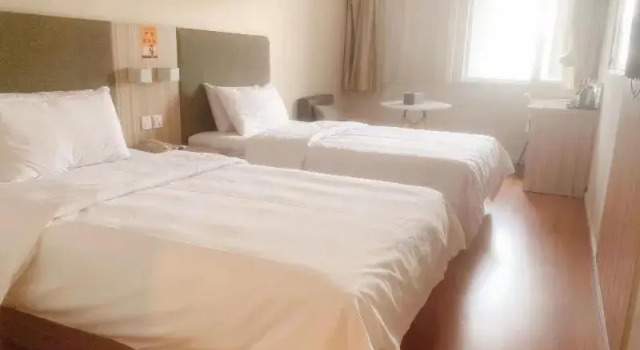 Hanting Hotel Taizhou Luqiao Passenger Terminal Center