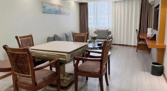 Deluxe Suite Anlu Hotel