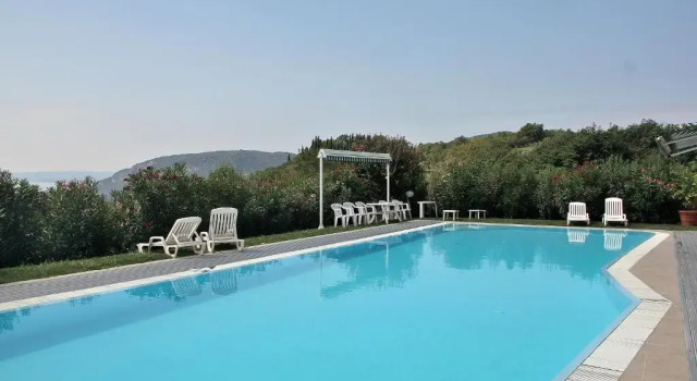 Апартаменты Villa Montegolo