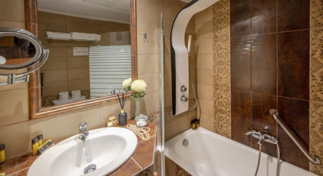 Полулюкс Peridis Family Resort