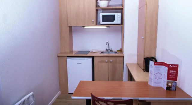 Трёхместная студия Standard City Residence Access Strasbourg