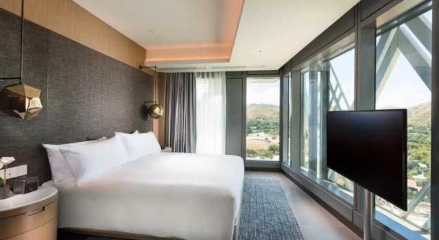 Двухместный люкс Executive Hilton Port Moresby Hotel & Residences