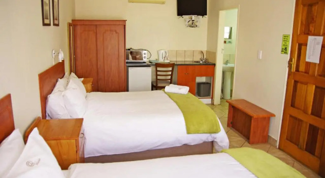 Standard quarto @ Marula