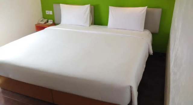 Camera Standard Amaris Hotel Ponorogo