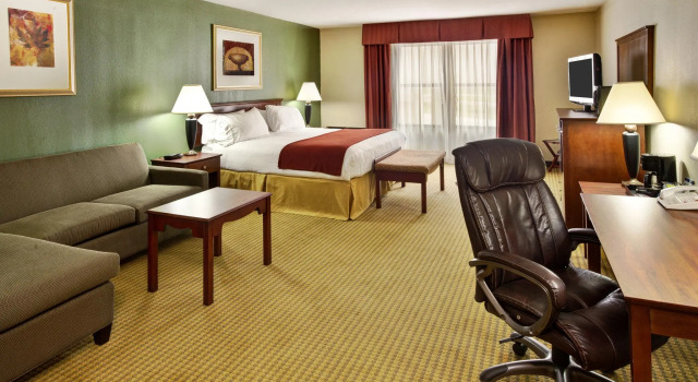 Люкс Holiday Inn Express Breaux Bridge by IHG