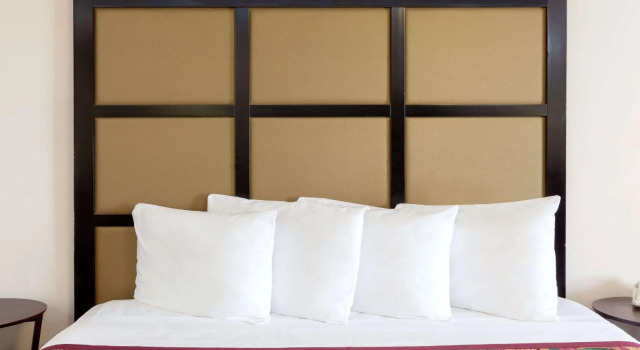 Двухместный люкс Deluxe Baymont by Wyndham Chicago/Calumet City