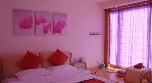 In the Mood Of Love Hotel - Yangshuo, Забронировать Отель Отели Яншо с парковкой, рядом с Парк Яншо, Парковка