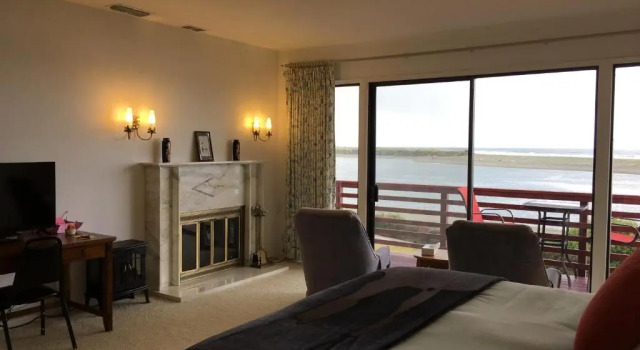 Двухместный номер Deluxe с балконом и с видом на море Arkys B&B