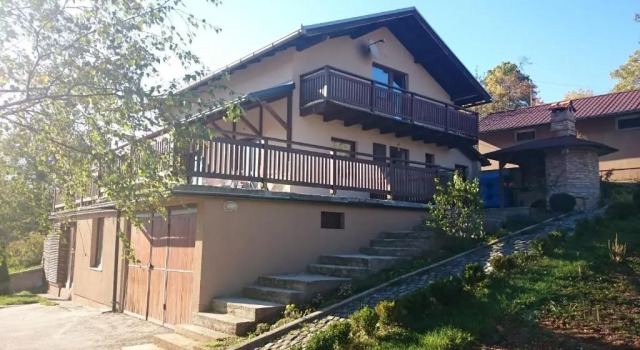 Apartment Indi