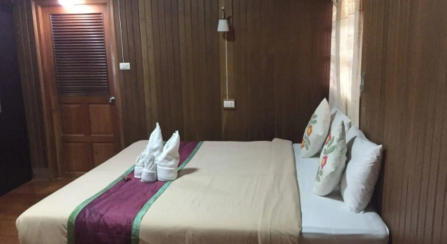 Reuan Thai Village Samui, Забронировать Отель Самуй Самуи