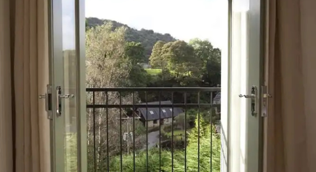 Spring Wood Studios, Réserver Maison d'hôtes Wadsworth Angleterre
