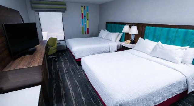 Четырёхместный номер Standard Hampton Inn Pickwick Dam-At Shiloh Falls