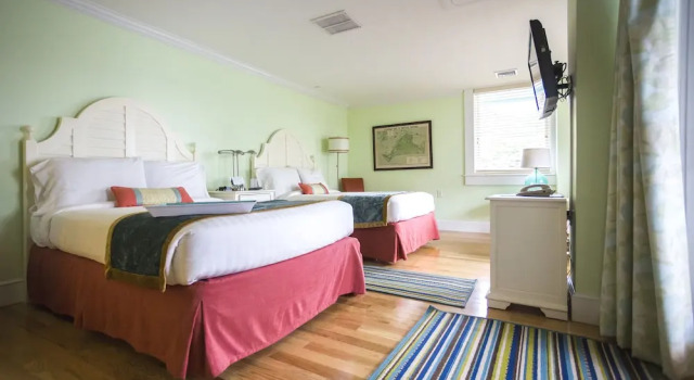 Четырёхместный номер Standard Mansion House Inn And Spa
