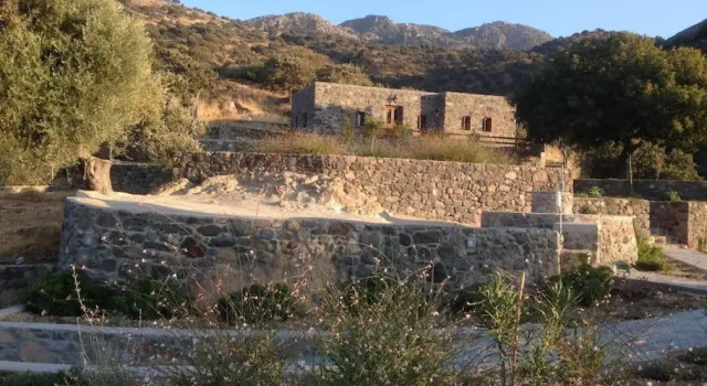 Коттедж Loutra Olive Garden Stone House #2