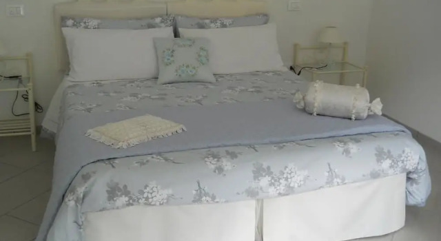 Dimora e Arte - Bed and Breakfast, Buchen Sie Hotel Canneto sull'Oglio Lombardei