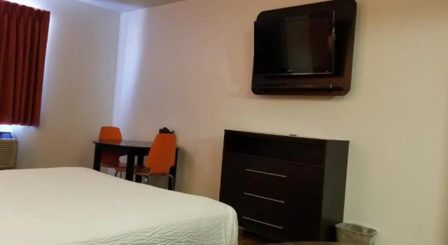 Номер Deluxe Joys Inn Innisfail, AB