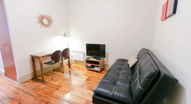 Студия Flinders Lane Superior Studio Apartment
