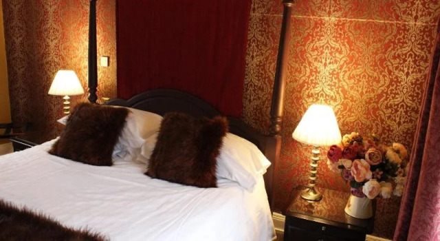 The Lion Hotel, Varaa Hotelli 3 tähden hotellit kohteessa Merseyside, 3*