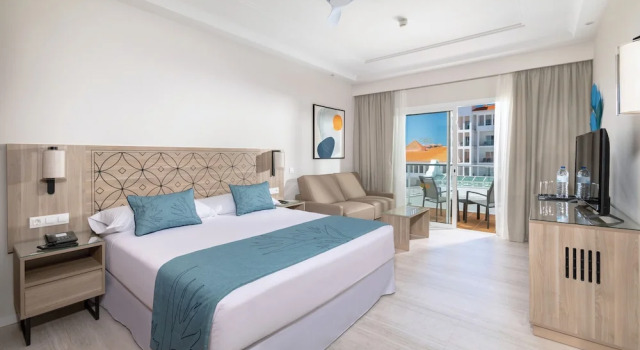Двухместный номер с балконом и с видом на море Hotel Riu Madeira - All Inclusive