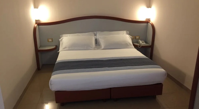 Двухместный номер Deluxe с балконом и с видом на город Hotel Verdi