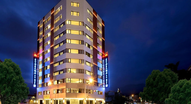 Четырёхместный номер Standard Shiny Ocean Hotel