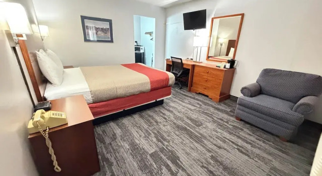 Standard Zimmer Regency Inn