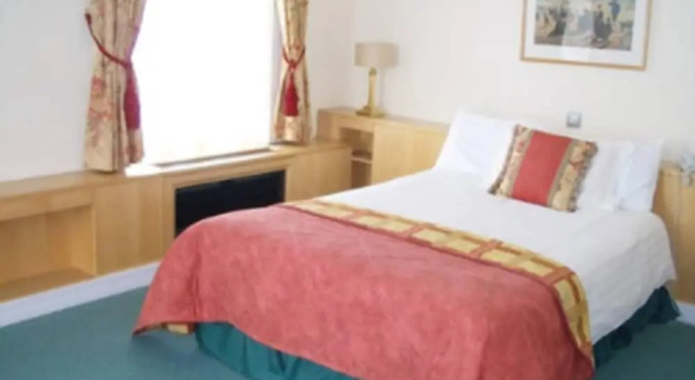 Двухместный номер Standard Pery's Hotel
