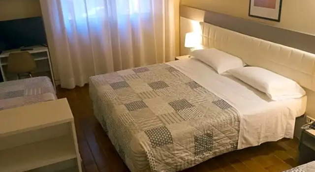 Четырёхместный номер Standard Park Hotel