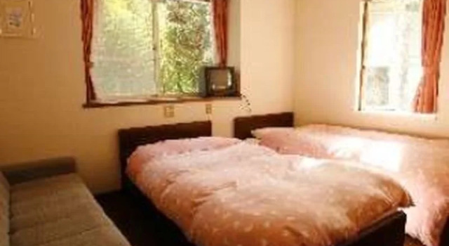 Pension Green River, Rezervasyon Otel Izunokuni 