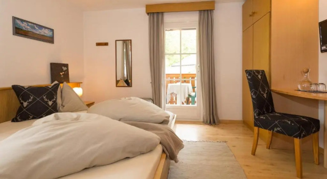 Haus Claudia B&B, Забронировать Отель Отели в центре Нова-Леванте, в центре