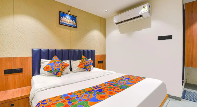 Fabhotel Udhna Inn, Rezerwuj Hotel Hotele w Gujarat ze śniadaniem, Śniadanie
